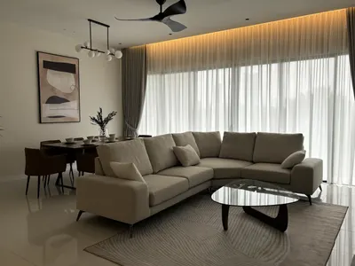 Pavilion Mayfair interior photo of sofa, curtain, ceiling in living