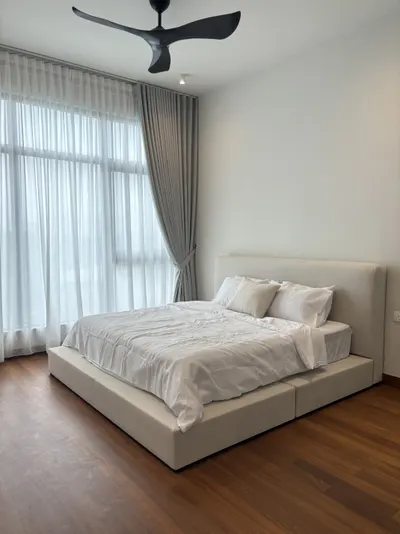 Pavilion Mayfair interior photo of bed frame, curtain in bedroom, master bedroom